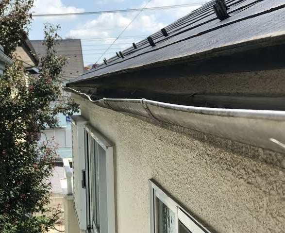 雨樋歪み